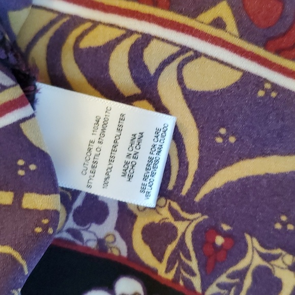 Blouse - Picture 9 of 9